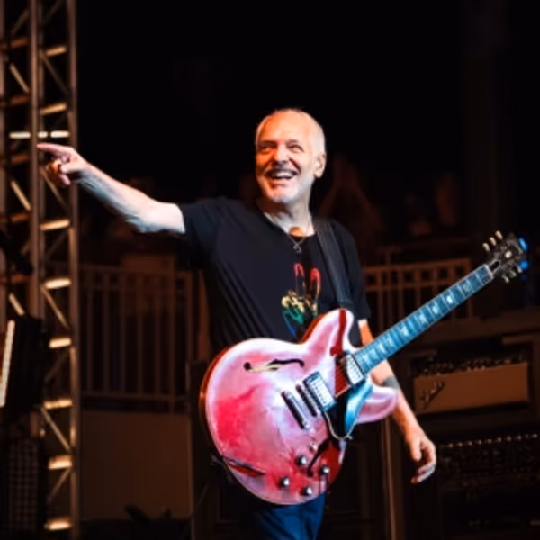 Peter Frampton Adds Additional Tour Dates in Select Cities Photo
