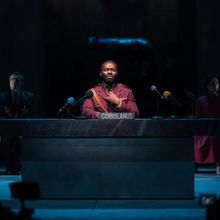 Review: CORIOLANUS, National Theatre