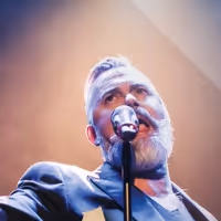 BWW REVIEW: Dale Burridge Returns To The Stage With AT THE CROSSROADS, A Fabulous…