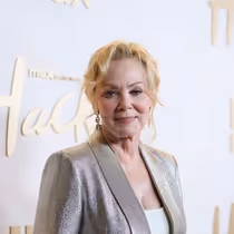 Photos: Jean Smart, Hannah Einbinder, & More Attend HACKS Season 5 Premiere