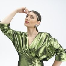 Simona Smirnova to Present BIRD LANGUAGE at Chelsea Table + Stage