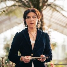 Review: HEDDA GABLER, Glasgow Botanic Gardens