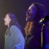 Photos/Video: First Look At the Phoenix Premiere of ISLANDER At Herberger Theater… Video