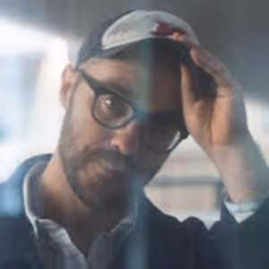 Richard Walters Returns With Atmospheric New Single 'Move On'