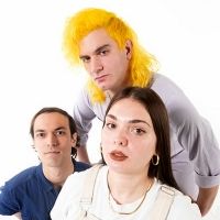 BWW Review: MOMMY'S DEAD AND THEY BURIED HER IN MOSCOW at Nervous Theatre