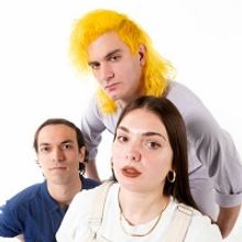 BWW Review: MOMMY'S DEAD AND THEY BURIED HER IN MOSCOW at Nervous Theatre