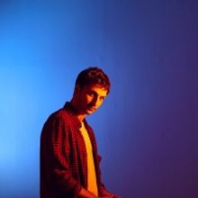 Zach Heckendorf Releases 'Waves' Music Video