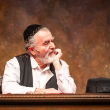 Review Roundup: Saul Rubinek in PLAYING SHYLOCK at Polonsky Shakespeare Center