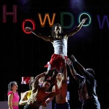 Review: SHOWDOWN, Albany Theatre