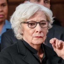 Betty Buckley to Return to LAW & ORDER: SVU This Month