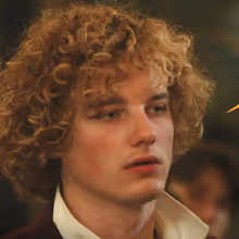 THE SHARDS Scene Shows Robert and Thom's Feud Erupt Into Party Brawl