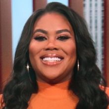 VIDEO: Netflix Shares BUY MY HOUSE Series Trailer