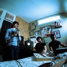 poptropicaslutz! & aldrch Announce Split EP & Share Lead Single 'ready set go'