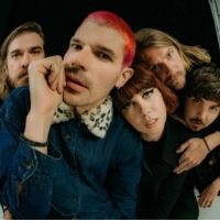 Grouplove Releases Official Cover Of Robyn's 'Dancing On My Own'