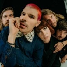 Grouplove Releases Official Cover Of Robyn's 'Dancing On My Own'