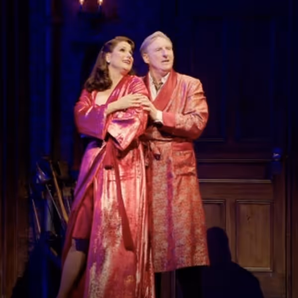 Video: Stephanie J. Block & More in West End's KISS ME, KATE - Broadway Theater Video