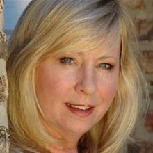 Chicago Teacher is Honoring the 400th Anniversary Of Shakespeare's First Folio