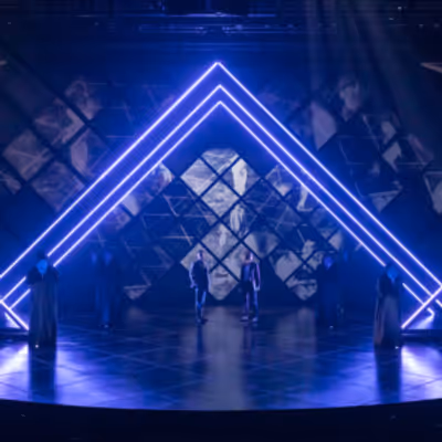 Review: THE DA VINCI CODE at Indiana Repertory Theatre