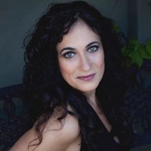 Review: OPERA À LA CARTE'S PRODUCTION OF LA BOHÈME at Tenth Avenue Arts Center In E