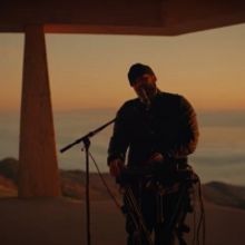 VIDEO: Sam Dew Performs 'DJ' on JIMMY KIMMEL LIVE!