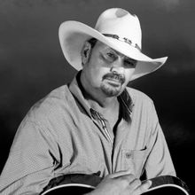 Richard Lynch Releases New Single 'High Above The Midnight Sky'