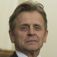 Ballet star Mikhail Baryshnikov condemns Kremlin's 'world of fear'