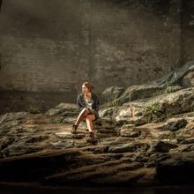 Review: PORTIA COUGHLAN, Almeida Theatre