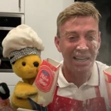 VIDEO: Panto Stars Headline '12 Days Of Lockdown' in Support Of Acting For Others