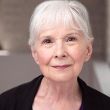 The Royal Alexandra Theatre Marquee Lights Will Be Dimmed for Canadian Theatre Icon M