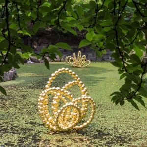 Brooklyn Botanic Garden Presents Jean-Michel Othoniel: The Flowers Of Hypnosis