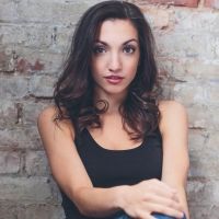 Julia Macchio Joins SESSIONS WITH THE STARS Wednesday At 4 PM