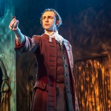 Review: STILETTO, Charing Cross Theatre