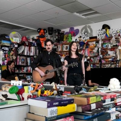 Video: STEREOPHONIC Tiny Desk Concert with Will Brill, Juliana Canfield, & More