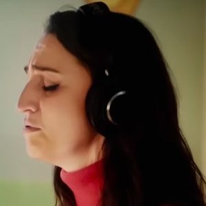 Video: Sara Bareilles Sings 'When You Wish Upon a Star' For Disney's 100th…
