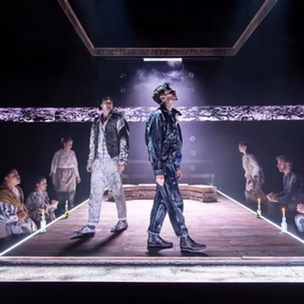 Review: REDCLIFFE, Southwark Playhouse Photo