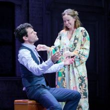 Video: First Listen to 'Cold Feet' from PRELUDE TO A KISS at Milwaukee Rep