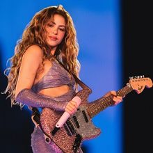 Shakira Sets Intimate Run of 2026 'Las Mujeres Ya No Lloran' U.S. Arena Dates