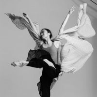 Nai-Ni Chen Dance Company Offers Free Online Class with Asian American Master…