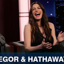 Anne Hathaway Talks Pregnancy, Ewan McGregor Dinosaur Puppets on KIMMEL
