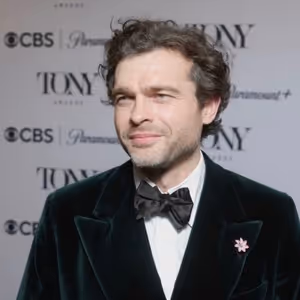 Video: Alden Ehrenreich Reacts to His Tony Win and Shares a Nugget He Learned from An Photo