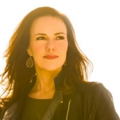 VIDEO: Georgia Stitt Releases New Song 'STOP' Featuring Sutton Foster