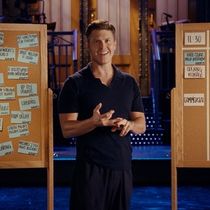 Video: SATURDAY NIGHT LIVE Launches New Short-Form Digital Series THE RUNDOWN