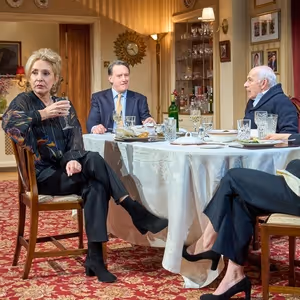 Review: THE HOLY ROSENBERGS, Menier Chocolate Factory