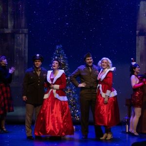 Review: WHITE CHRISTMAS Lights Up Edmonton's Capitol Theatre