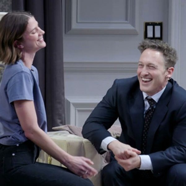 Video: Wesley Taylor, Molly Griggs and More in HOLIDAY at Goodman Theatre - Chicago Theater Video