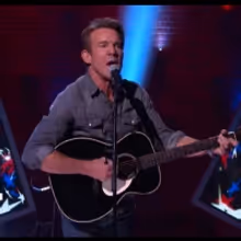 VIDEO: Dennis Quaid Sings 'America, I Love You, Too' on THE KELLY CLARKSON SHOW
