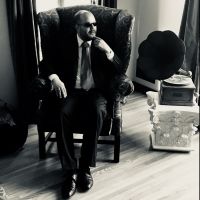 Eddie Star Launches 'The College Of Rock-n-Roll Knowledge'