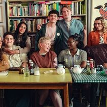 Photo: First Look at HEARTSTOPPER Finale; Release Date Revealed