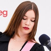 Wet Leg performs 'Wet Dream' for Vevo's 2022 'DSCVR Artists to Watch'
