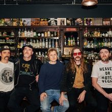 Pigs Pigs Pigs Pigs Pigs Pigs Pigs Shares New Song 'Terror's Pillow' (Live) From Upcoming Album 'Live In New York'